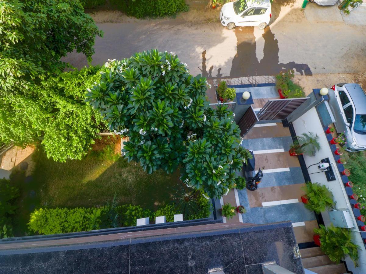 Dreamz Hospitality Gurgaon Hotel Eksteriør billede
