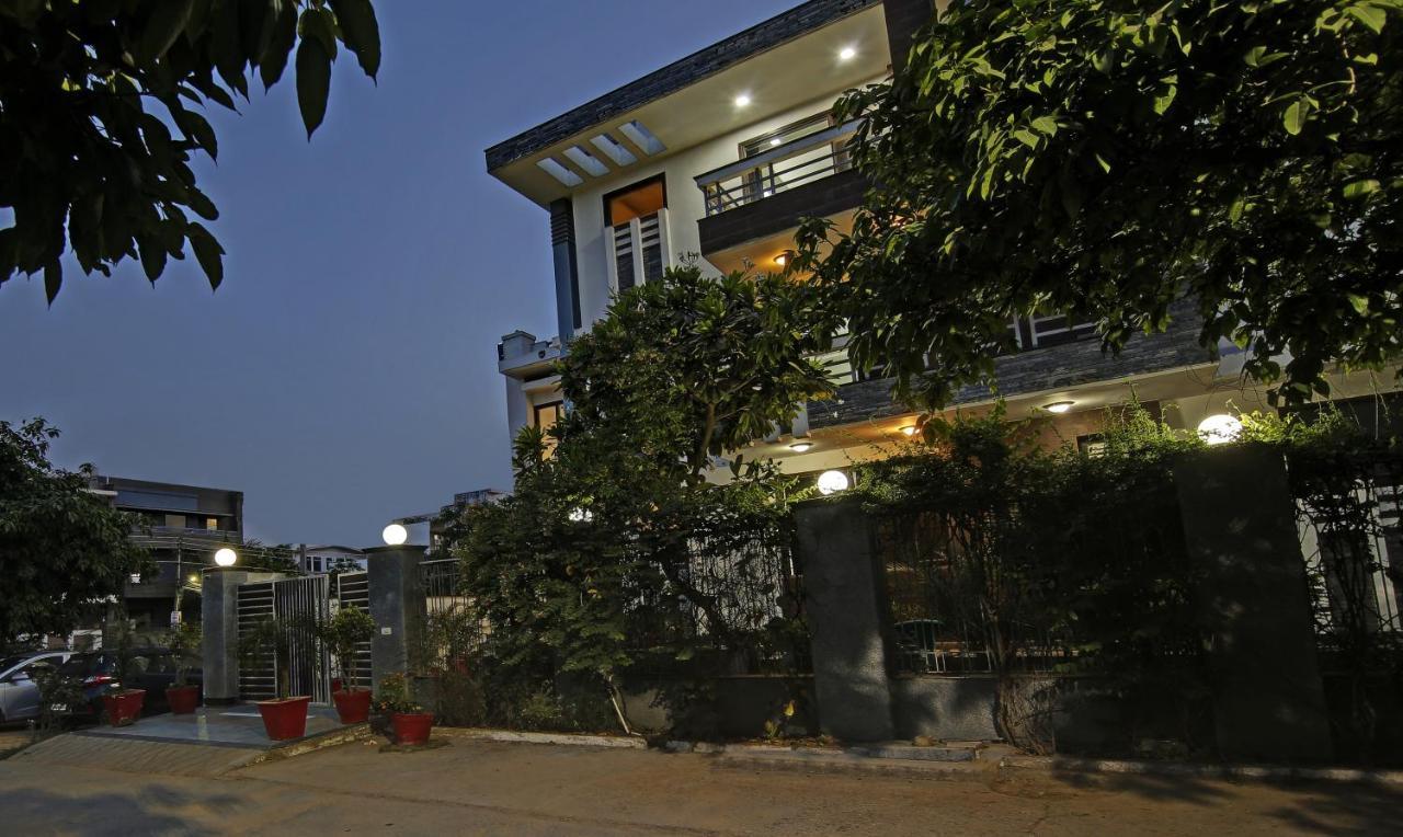Dreamz Hospitality Gurgaon Hotel Eksteriør billede