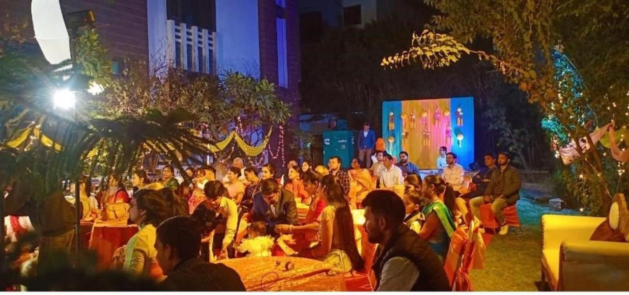 Dreamz Hospitality Gurgaon Hotel Eksteriør billede